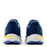 Championes de running New Balance color azul marino con detalles en azul y blanco.