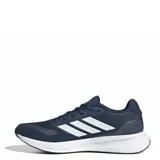 Championes de running Adidas modelo Runfalcon 5, color azul marino con detalles en blanco. Presentan parte superior de malla transpirable, entresuela con tecnología Cloudfoam para mayor amortiguación y suela de goma Adiwear para mayor durabilidad.