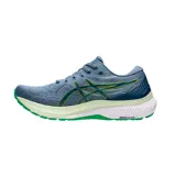 Championes de running Asics Gel-Kayano 29, color negro con detalles en rojo y amarillo. Presentan tecnología FF Blast+ en la entresuela para mayor amortiguación y diseño de malla transpirable.