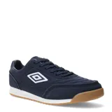 Championes urbanos Umbro modelo Omni, color azul marino con logo lateral en blanco y suela de goma color caramelo.