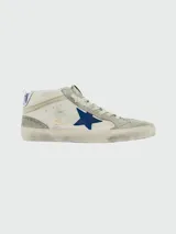 Botines Golden Goose modelo Mind Star, color blanco con detalles en gris y estrella azul.