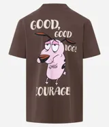 Remera masculina modelo comfort de algodón color marrón, con cuello redondo y mangas cortas. Presenta una estampa del personaje Coraje el Perro Cobarde en la espalda, con el texto "GOOD, GOOD DOG! COURAGE!".