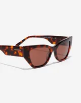 Gafas de sol Hawkers modelo Manhattan, unisex, con montura carey y lentes marrones.
