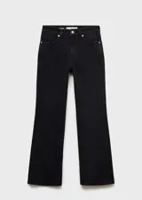 Jeans de tiro alto estilo flare y diseño crop, color negro, confeccionados en denim con cinco bolsillos, trabillas para cinto y bajo deshilachado.