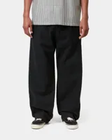 Pantalón Carhartt WIP modelo Walton Pant, color negro de corte amplio y holgado.