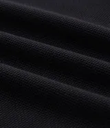 Sunga masculina tipo bóxer color negro, confeccionada en microfibra liviana de poliamida con acabado texturado.