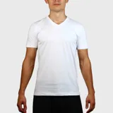 Remera deportiva Diadora blanca de corte clásico con cuello en V.