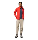 Campera de polar Columbia modelo Fast Trek II, color rojo, con cierre frontal completo, cuello alto, bolsillos laterales con cierre y un bolsillo adicional con cierre en la manga izquierda.