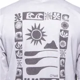 Remera de algodón color beige con efecto lavado, de corte holgado y manga corta. Presenta un pequeño logo estampado en el pecho con diseño de sol y el nombre de la marca.