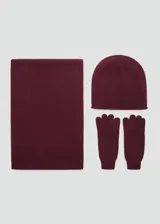 Gorro de punto de cashmira color bordó, de diseño clásico con vuelta.