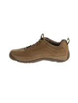 Zapato de cuero nobuk color marrón, con diseño de cordones, suela de goma texturizada y logo de la marca grabado en el lateral y el talón.