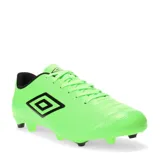 Championes de fútbol 11 Umbro modelo Classico II HG, color negro con detalles en blanco. Presentan un diseño clásico con costuras reforzadas en la puntera para mayor durabilidad, cierre con cordones y suela con tapones diseñados para ofrecer tracción en superficies de césped natural o sintético.