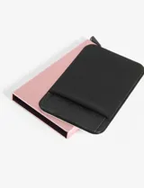 Tarjetero negro con bloqueo RFID, fabricado en aleación de aluminio.