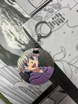 Llavero redondo con imagen de Killua Zoldyck, personaje del anime Hunter x Hunter.