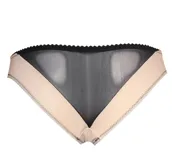 Bombacha tipo vedetina confeccionada en combinación de tonos nude y negro, con detalles de transparencias y ribetes elastizados.