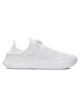 Championes de entrenamiento Under Armour modelo Slipspeed, color blanco. Presentan un diseño versátil con talón convertible para modo entrenamiento o recuperación, sistema de ajuste BOA y tecnología de amortiguación UA Flow. La parte superior es transpirable con perforaciones para ventilación.