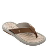 Ojotas Cartago modelo Figi Wns, con base acolchada en color beige y tiras de diseño ergonómico en color marrón con costuras decorativas y logo de la marca.