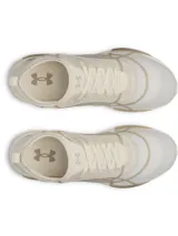 Championes de entrenamiento Under Armour W Sculpt TR para mujer, color beige y blanco, con detalles de líneas abstractas en el lateral y suela de goma.