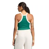 Musculosa crop top Adidas de mujer, color verde bosque, con ribetes color crema en el escote y tirantes. Presenta el logo 'adidas' bordado en blanco en el pecho.