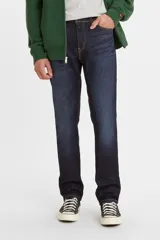 Pantalón de jean Levi's 511 Slim Fit de corte estrecho, color azul oscuro, con costuras en contraste.