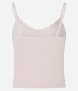 Blusa de pijama de tirantes finos ajustables, confeccionada en tejido seamless acanalado color rosado. Presenta un delicado detalle de encaje en el escote.