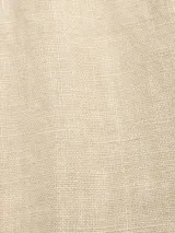 Campera estilo sobrecamisa negra de lino premium, con bolsillos y costuras reforzadas.