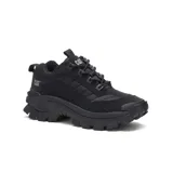 Championes Caterpillar modelo Intruder Blackout, diseño unisex de estilo robusto y urbano. Confeccionados en una combinación de cuero nubuck y malla de nylon, cuentan con una suela de plataforma dentada de gran tracción y cierre mediante cordones.