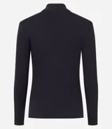 Remera blanca de algodón con cuello alto y mangas largas. Diseño ajustado al cuerpo y textura acanalada.