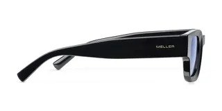 Lentes de sol de montura gruesa (bold) color negro, con forma cuadrada y lentes polarizadas con degradado azul.
