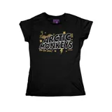 Remera negra de corte entallado con estampa frontal alusiva a la banda Arctic Monkeys, incluyendo el nombre de la banda, la frase Are you mine? y elementos gráficos como estrellas y un rayo en tonos dorados.