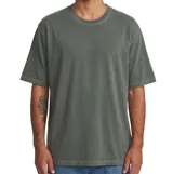 Remera Katin modelo Base Tee color verde militar, de corte holgado y diseño liso.