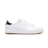 Championes deportivos Joma Classic Men 2633 de color blanco con detalles en negro y suela de goma color miel.