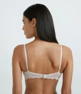 Soutien con base, modelo base, con relleno y decorado rústico.