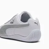 Championes Puma Speedcat LTH color blanco con detalles plateados, de estilo deportivo y diseño de perfil bajo.