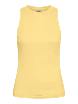 Musculosa acanalada de color amarillo claro, con cuello redondo alto y diseño sin mangas.