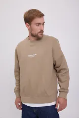 Buzo de cuello redondo y manga larga, corte relajado en color beige. Presenta el logotipo "Originals Studio" estampado en pequeño en el pecho.
