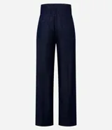Pantalón wide leg de jeans azul oscuro, con cintura alta, bolsillos y trabillas para cinturón.