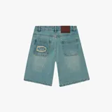 Short de jean de corte holgado, color celeste desgastado, con parche bordado con el logo de Nude Project en el bolsillo trasero izquierdo. Posee etiqueta de cuero marrón en la parte trasera de la cintura.