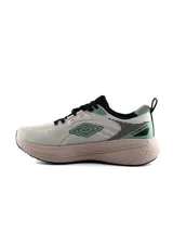 Championes de running Umbro modelo Cirov para hombre, color negro con el logo de la marca en blanco en el lateral y entresuela alta amortiguada.