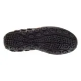 Mocasín Merrell Jungle Moc color marrón, con capellada de gamuza, cuello elástico y plantilla acolchada. Suela de goma con tecnología Merrell Air Cushion para absorción de impactos y estabilidad.