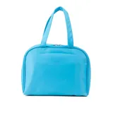 Portacosmético grande XL de color celeste, confeccionado en 100% poliéster, con doble cierre superior y correas fijas de mano.