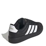 Championes Adidas Streettalk de estilo urbano, color negro con las icónicas tres tiras laterales en blanco. Presentan capellada sintética, puntera con relieve y suela de goma resistente.