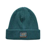 Gorro de lana azul con diseño de punto acanalado y parche con logo de Rip Curl en el frente.