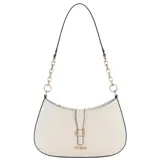 Cartera tipo hobo de la marca Guess, color beige con detalles en negro. Presenta un diseño compacto con cierre superior, correa de hombro con eslabones metálicos dorados y un detalle central con el logo de la marca en dorado.