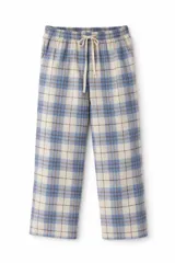 Pantalon de pijama de corte recto con estampado de cuadros en tonos azul, crema y marrón. Cuenta con cintura elástica y cordón de ajuste frontal.