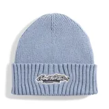 Gorro tipo beanie de punto acanalado en color celeste, con vuelta y parche bordado frontal con diseño tipográfico.