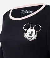 Blusa de pijama de manga larga en tejido rib negro, con cuello redondo en color rosado y estampado de Mickey Mouse en el pecho.