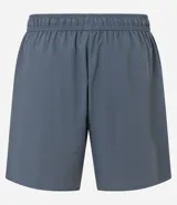 Bermuda deportiva masculina de color gris azulado, confeccionada en tejido técnico con textura perforada. Presenta cintura elástica con cordón de ajuste y diseño funcional para entrenamiento.