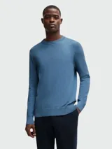Buzo de punto BOSS con calce regular, cuello redondo y mangas largas con puños acanalados.