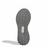 Championes Adidas Ultrarun 5 Tr W para mujer, en color rosado viejo con las icónicas tres tiras de la marca en un tono más oscuro y detalles en verde lima en el tirador trasero. Cuenta con tecnología repelente al agua y suela apta para running y trail.